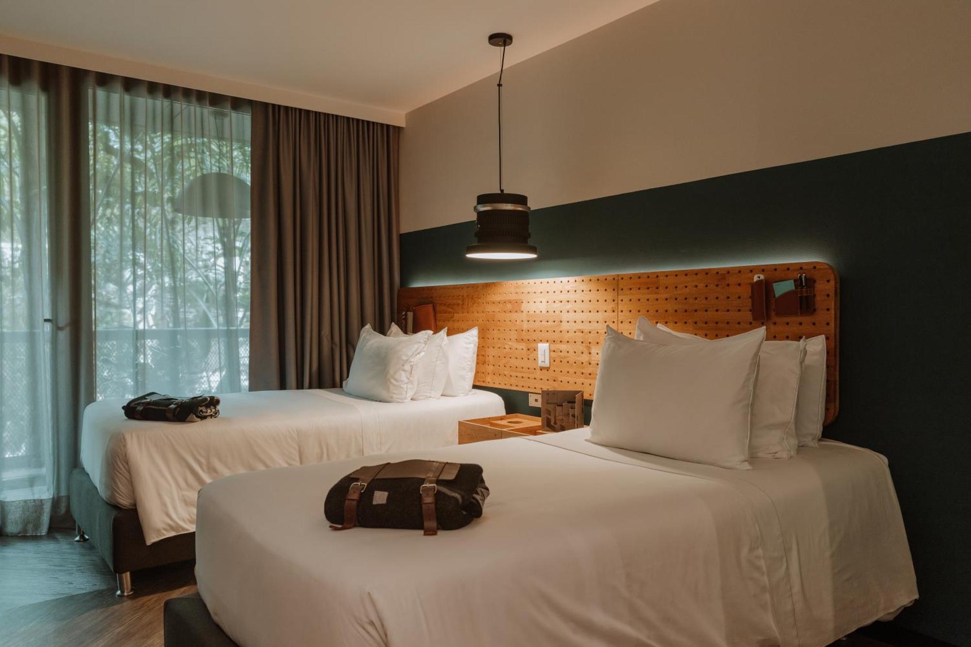 The Click Clack Hotel Medellín Exteriér fotografie A room at the hotel