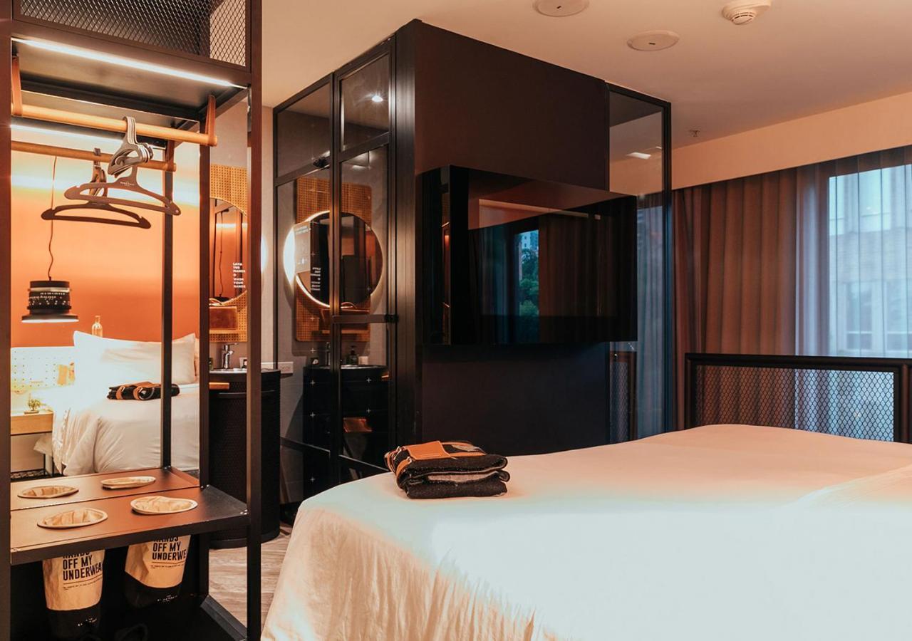 The Click Clack Hotel Medellín Exteriér fotografie Deluxe Room